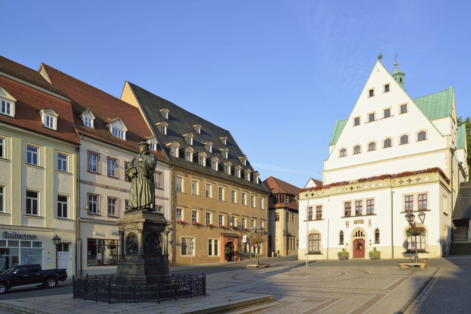Hotel Graf Von Mansfeld Лютерштадт-Айслебен Экстерьер фото